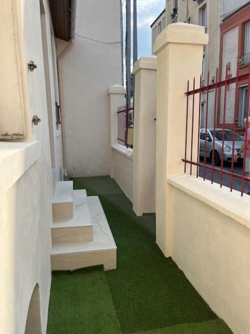 La Maison Rayofam, A 30 Min De Paris, A 5 Min Du Stade De France Saint-Denis  Exterior foto